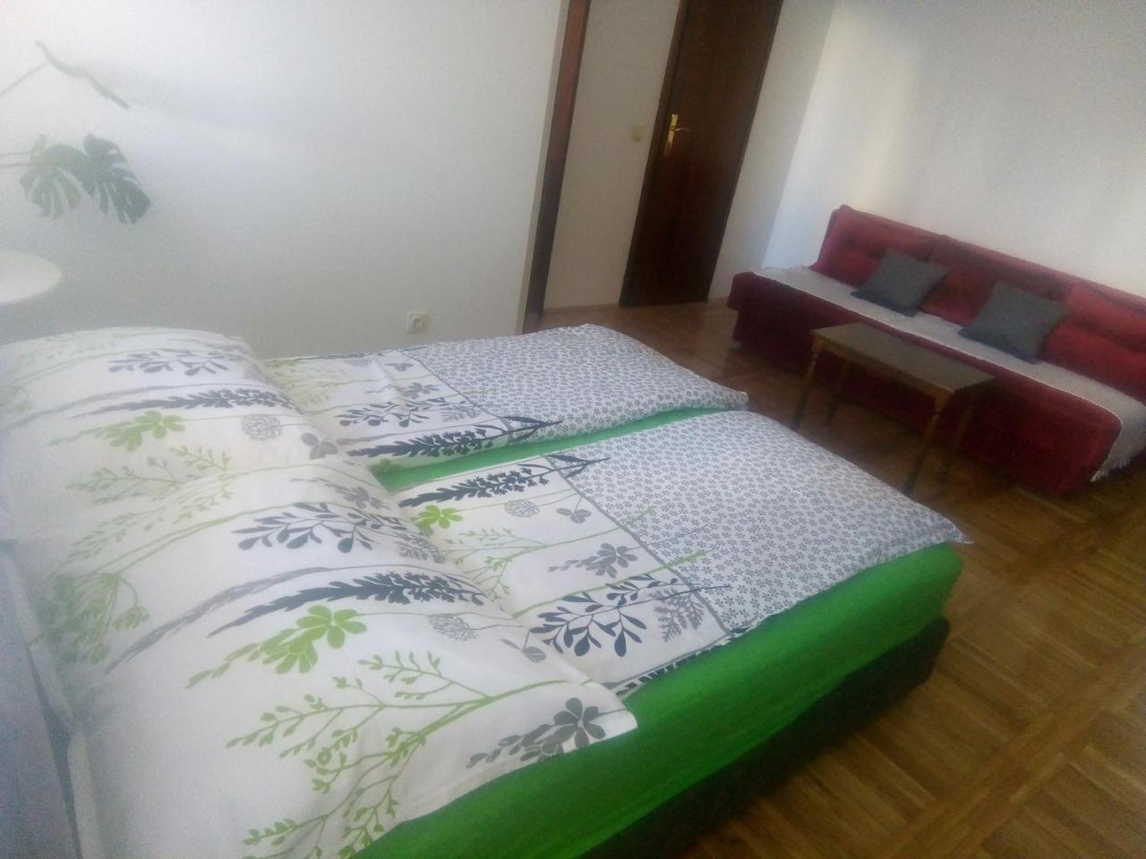 Ivana Center Novi Sad Eksteriør bilde
